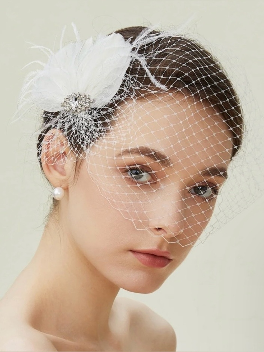 Rhinestone Studded Veil Feather Fascinator
